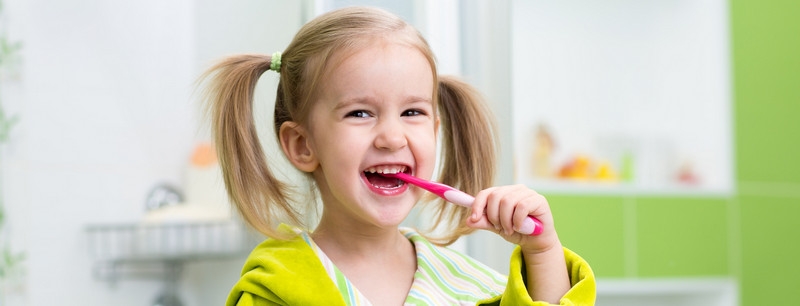 правила ухода за детскими зубами